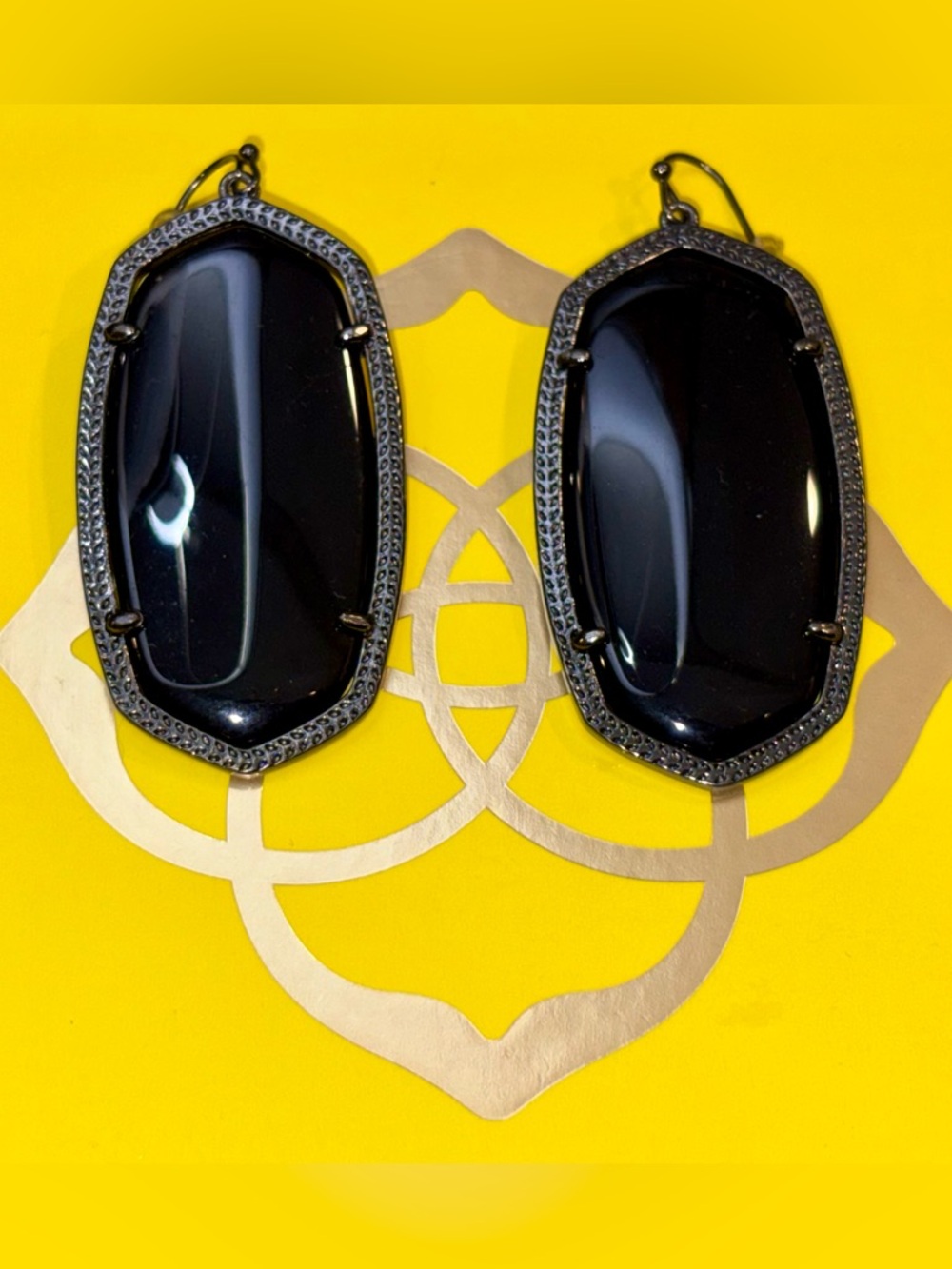 Retired Kendra Scott Danielle Drop Earrings Black Stone Gunmetal